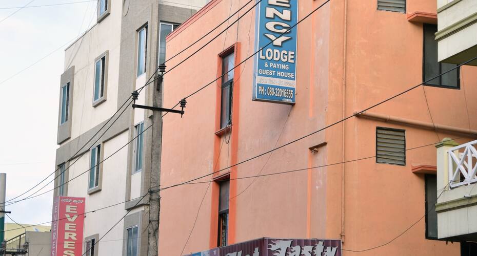 Golden Residency Lodge, Bangalore 1
